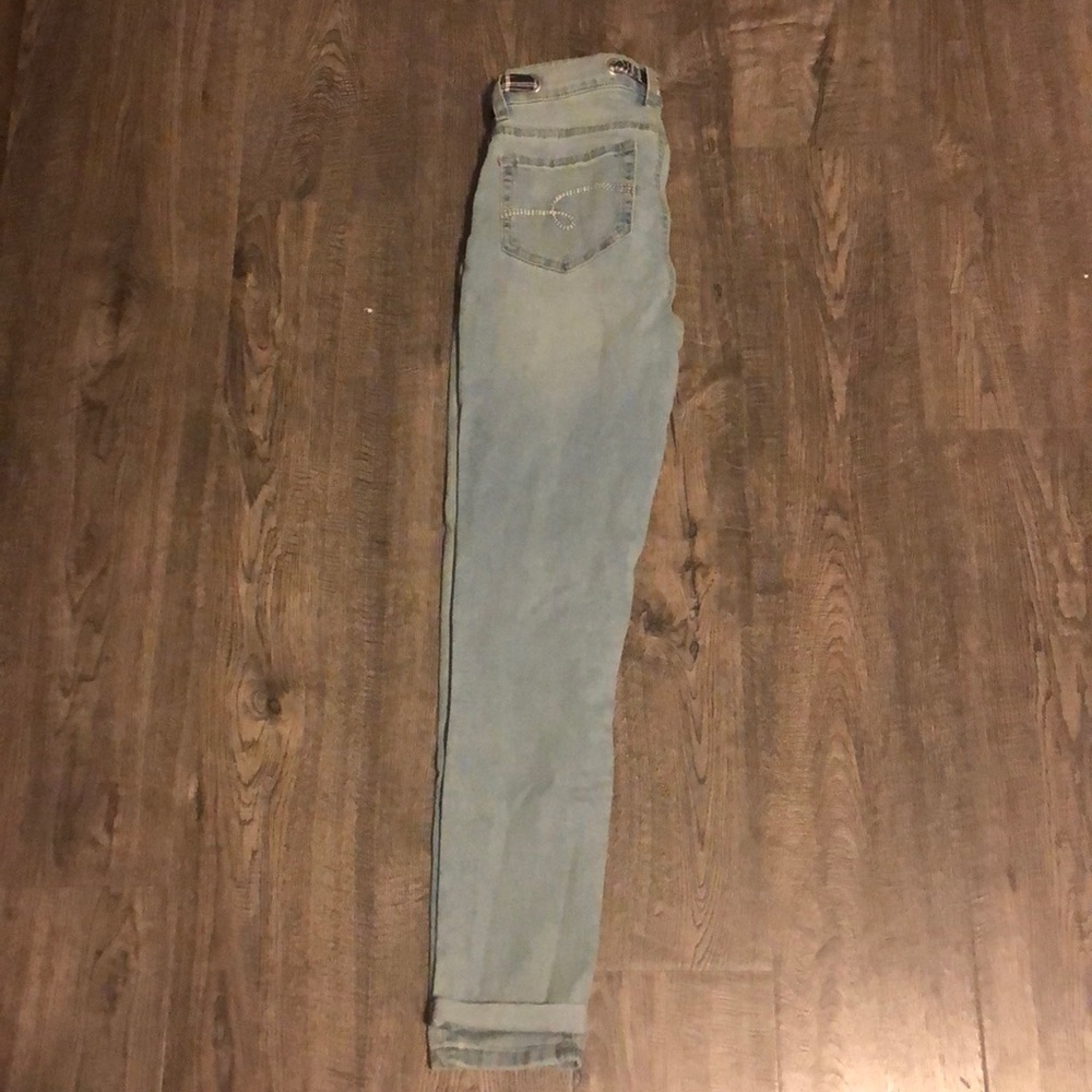 Mid Rise Jegging - Picture 2 of 4